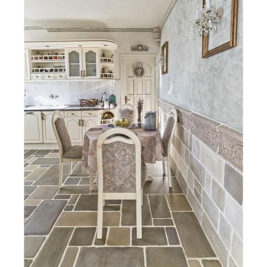 antik koburkolat regies country paraszthaz balaton padlolap oliva padloburkolat jarolap modularis romai rakas mediterran klasszikus furdoszoba burkolat cementlap provansz provence toszkana lakberendezes.jpg